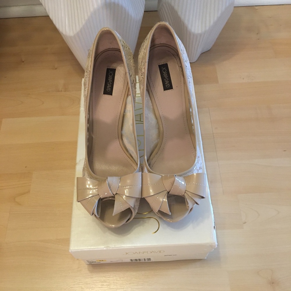 Joan & David Dacutie Heels - Size 8.5